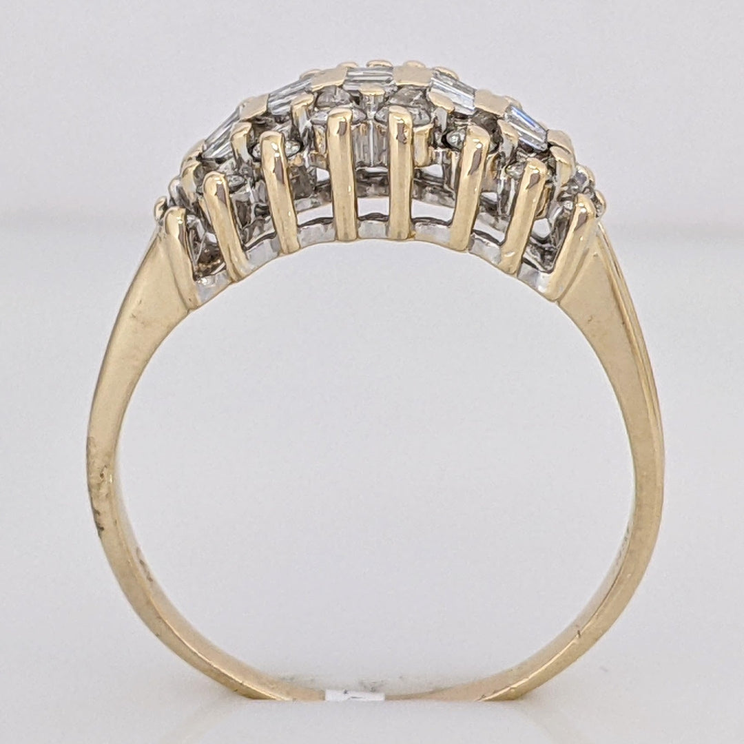 14K .47 CARAT TOTAL WEIGHT SI2 G DIAMOND ROUND (16) BAGUETTES (10) ESTATE RING 4.3 GRAMS