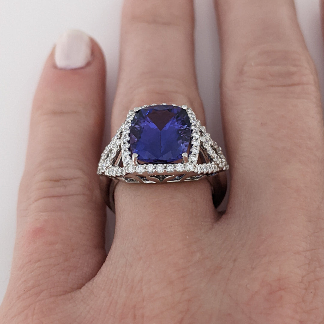 14K WHITE TANZANITE "AA" CUSHION CUT 9X11 WITH .52 DIAMOND TOTAL WEIGHT ESTATE RING 5.3 GRAMS