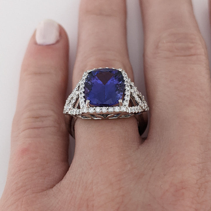 14K WHITE TANZANITE "AA" CUSHION CUT 9X11 WITH .52 DIAMOND TOTAL WEIGHT ESTATE RING 5.3 GRAMS