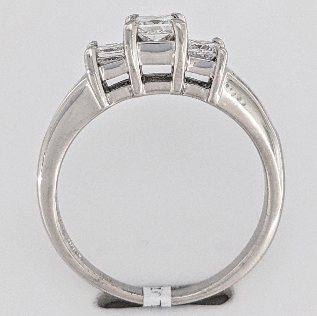 14K WHITE .99 CARAT TOTAL WEIGHT I1 G DIAMOND PRINCESS CUT (9) ESTATE RING 3.7 GRAMS