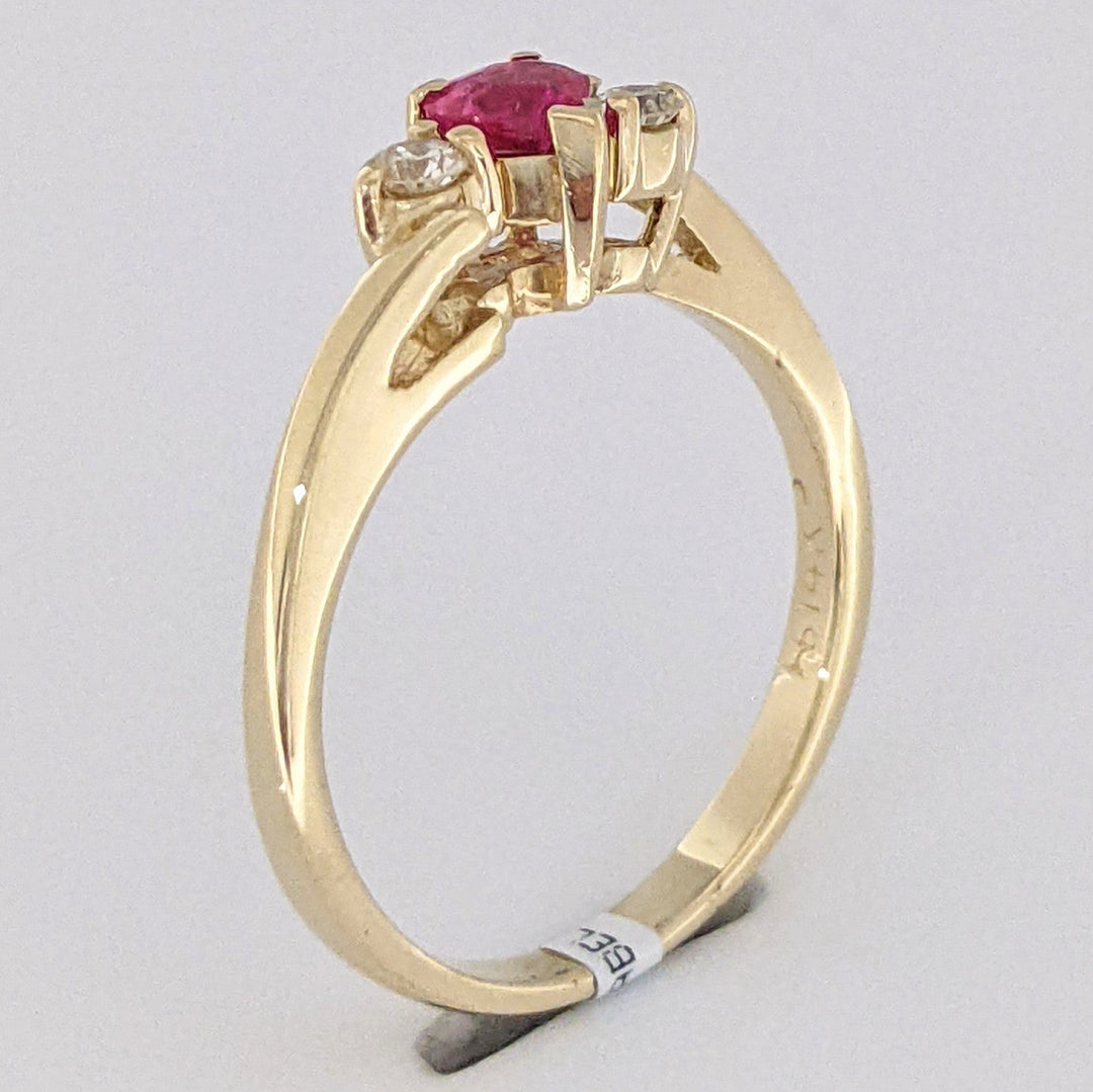 14K RUBY HEART 4.0MM WITH .20 DIAMOND TOTAL WEIGHT ESTATE RING 2.9 GRAMS