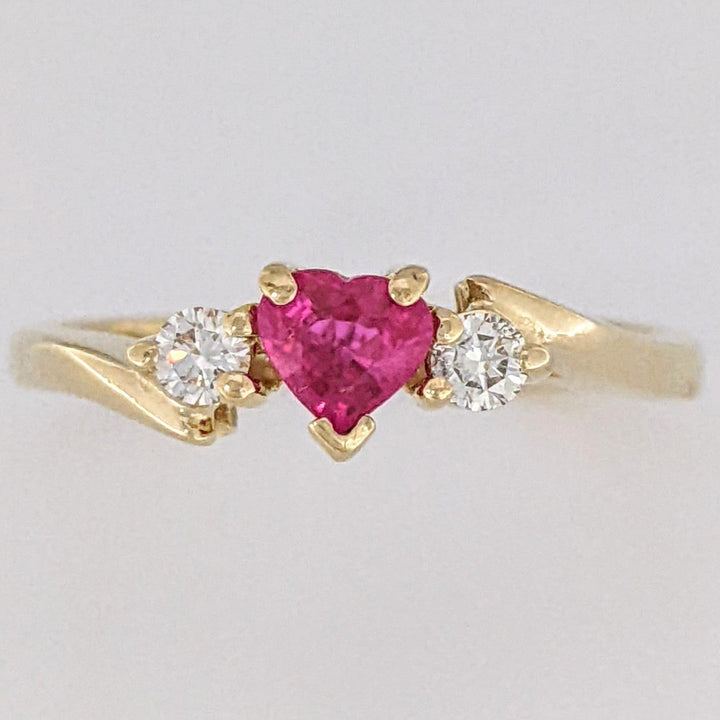 14K RUBY HEART 4.0MM WITH .20 DIAMOND TOTAL WEIGHT ESTATE RING 2.9 GRAMS