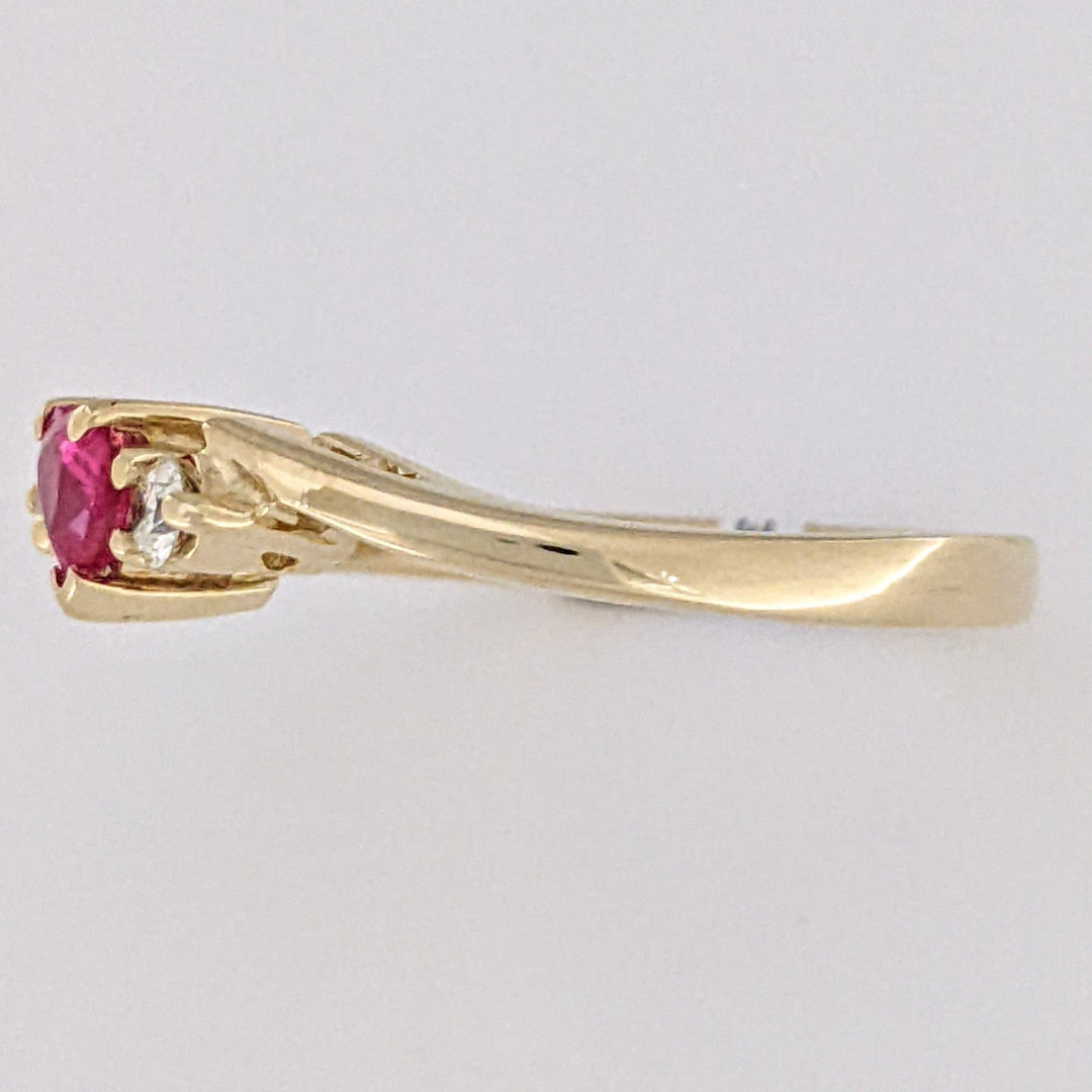 14K RUBY HEART 4.0MM WITH .20 DIAMOND TOTAL WEIGHT ESTATE RING 2.9 GRAMS