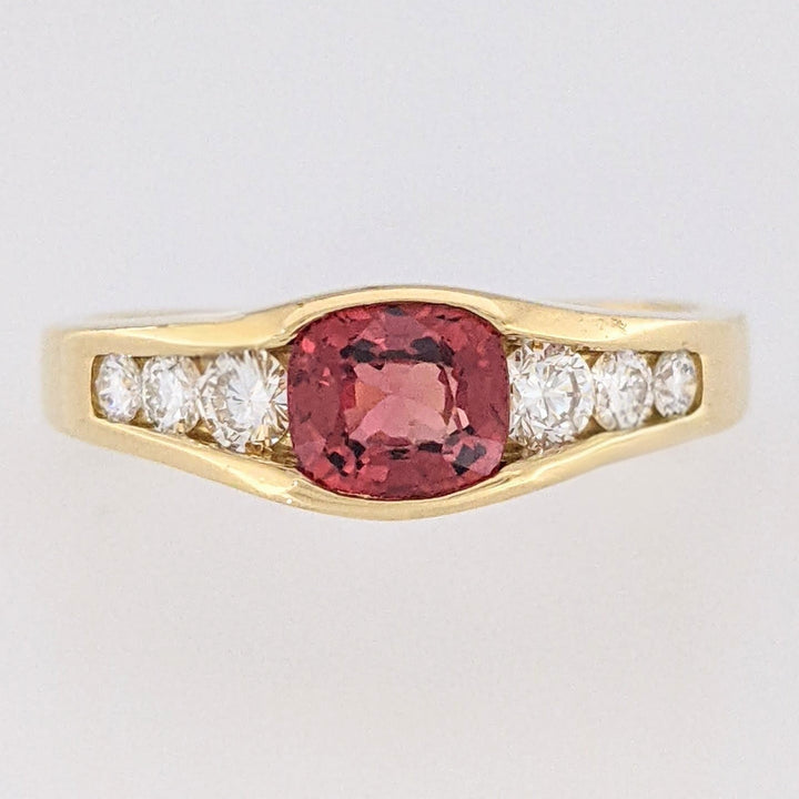 18K ORANGE SAPPHIRE CUSHION CUT 5MM WITH (6) MELEE ESTATE RING 4.2 GRAMS