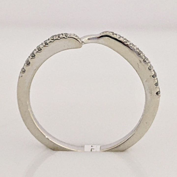 14K WHITE .14 CARAT TOTAL WEIGHT SI1 I DIAMOND ROUND (20) KNOTCHED ESTATE BAND 2.1 GRAMS