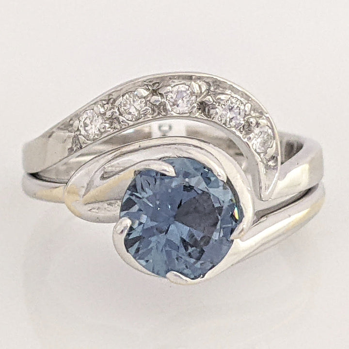 14K/ 10K BLUE TOPAZ ROUND 7MM WITH .10 DIAMOND TOTAL WEIGHT CURVED ESTATE RING/ BAND SET 4.5 GRAMS