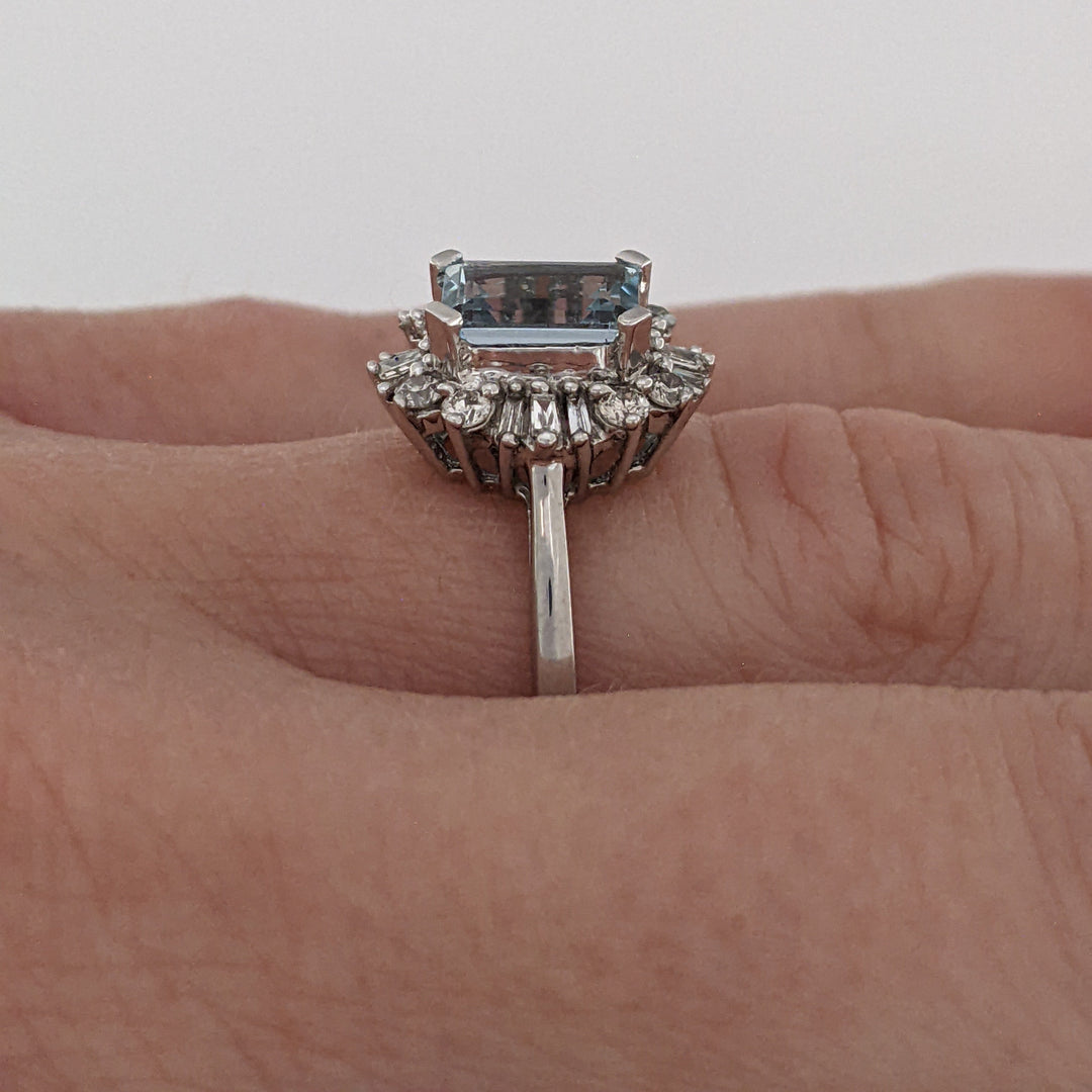 14K WHITE AQUAMARINE EMERALD CUT 5X7 WITH .24 DIAMOND TOTAL WEIGHT (12) BAGUETTE AND (8) ROUND ESTATE RING 2.8 GRAMS