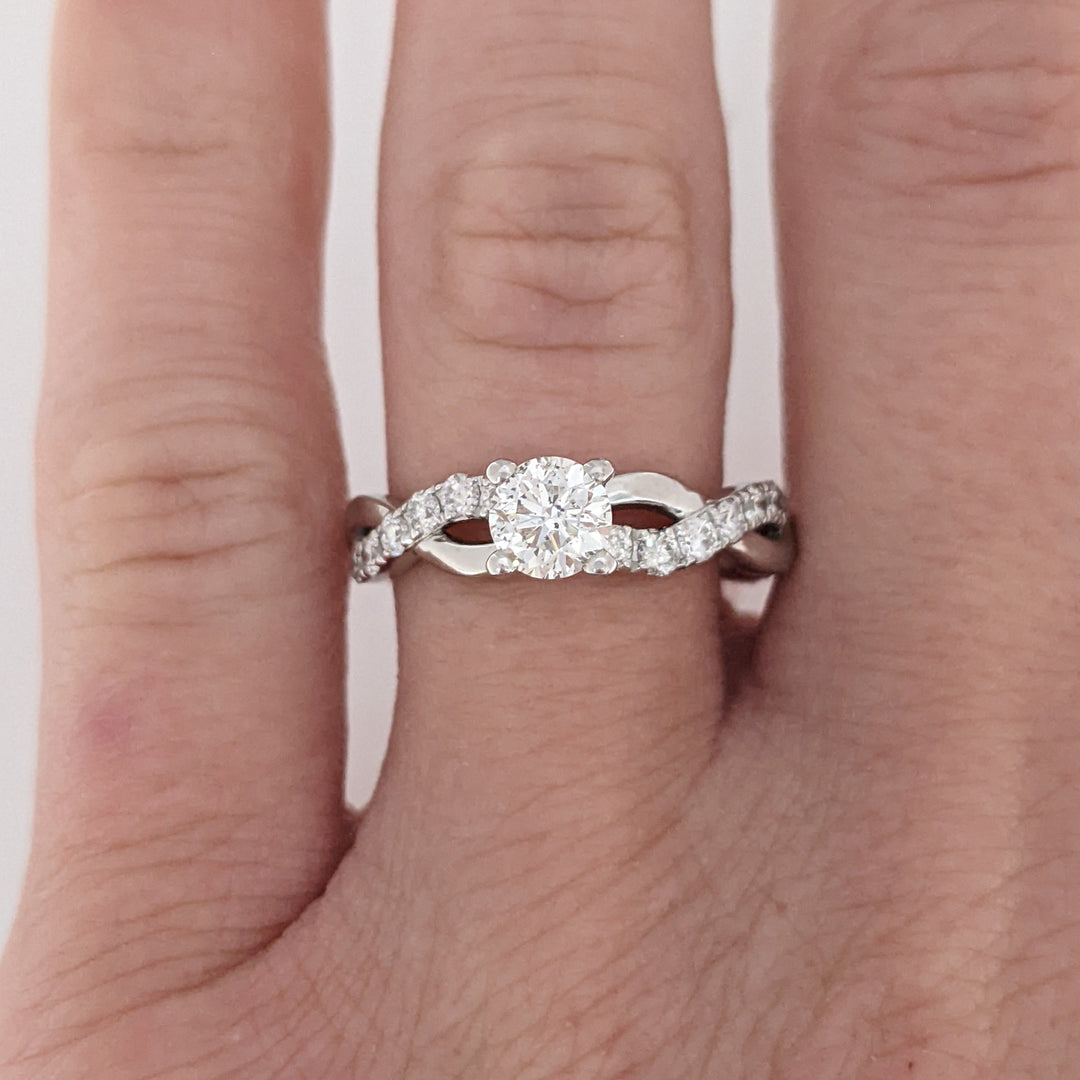 14K WHITE 1.17 CARAT TOTAL WEIGHT I1 J DIAMOND ROUND (23) TWIST SHANK ESTATE RING 2.3 GRAMS