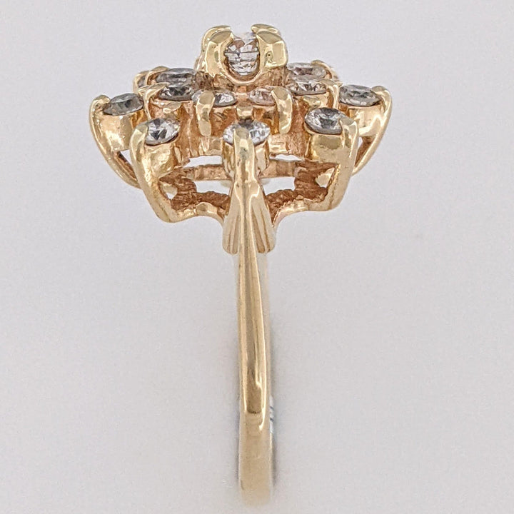 14K .81 CARAT TOTAL WEIGHT I1 H DIAMOND ROUND (17) ESTATE CLUSTER RING 4.0 GRAMS