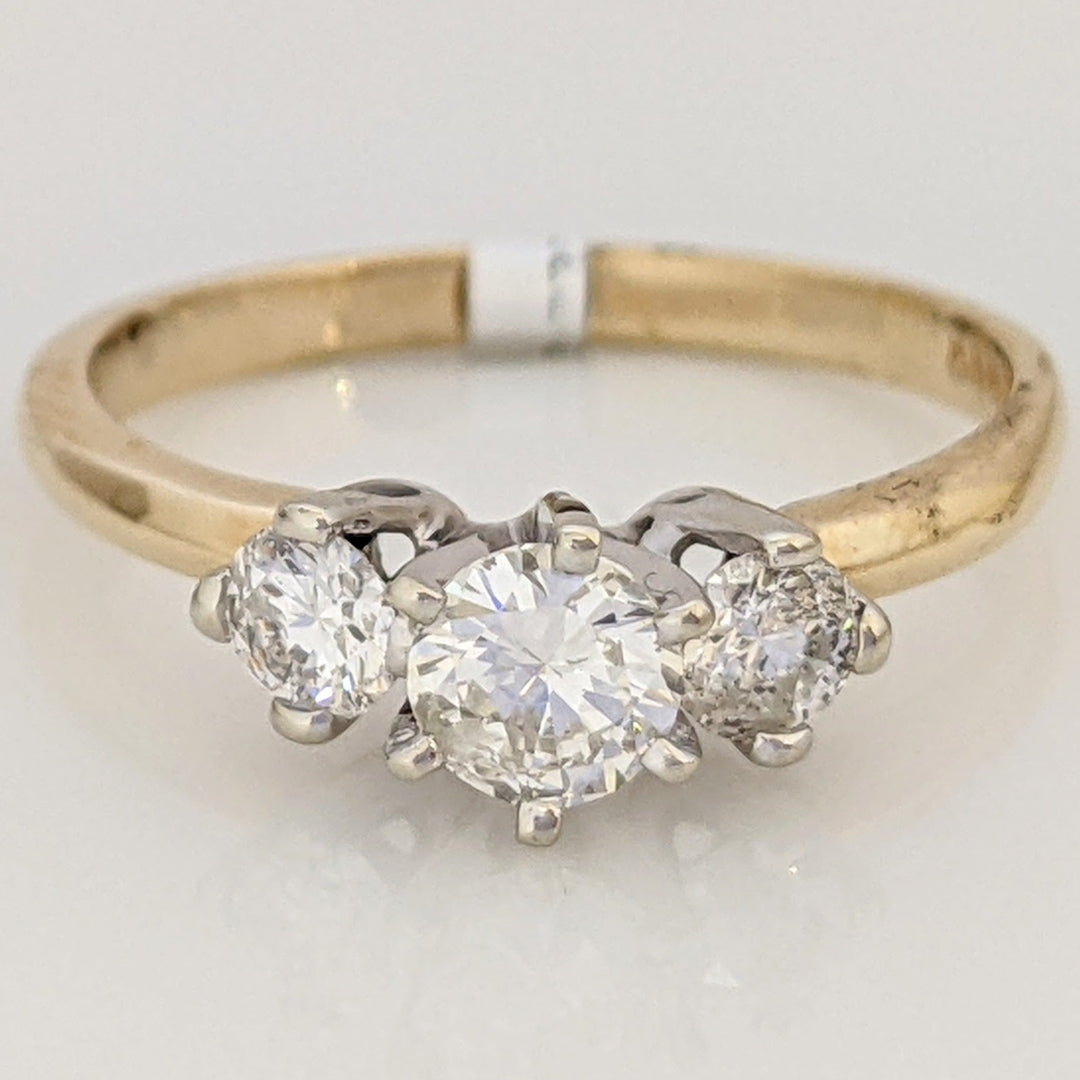 14K .72 CARAT TOTAL WEIGHT I1 H DIAMOND ROUND (3) TRINITY ESTATE RING 2.6 GRAMS