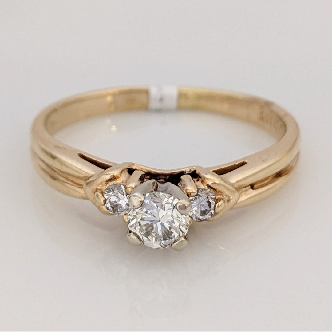 14K .40 CARAT TOTAL WEIGHT SI2 H DIAMOND ROUND (3) TRINITY ESTATE RING 3.3 GRAMS