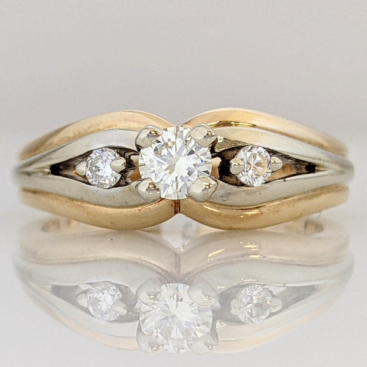 14K TWO-TONE .27 CARAT TOTAL WEIGHT DIAMOND ROUND (3) TRINITY ESTATE RING 5.7 GRAMS