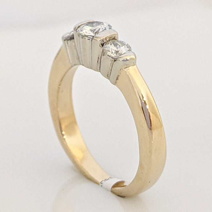 14K .50 CARAT TOTAL WEIGHT SI1 F DIAMOND ROUND (3) BAR SET TRINITY ESTATE RING 4.1 GRAMS