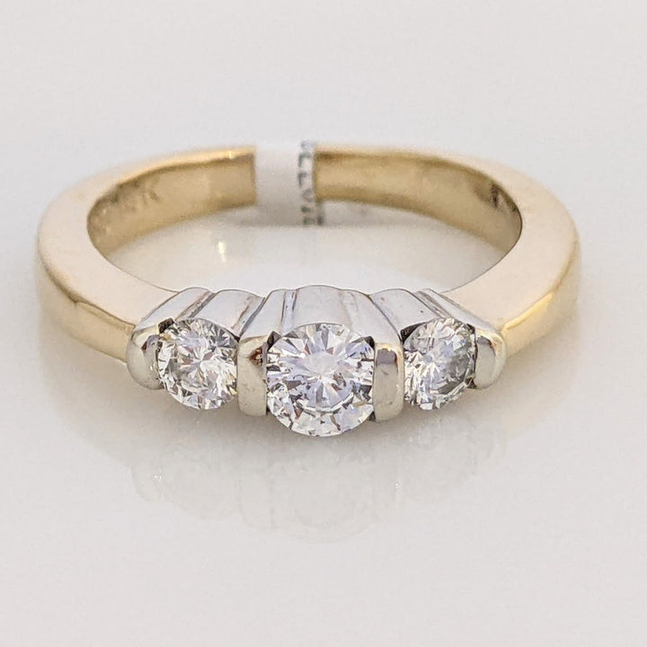 14K .50 CARAT TOTAL WEIGHT SI1 F DIAMOND ROUND (3) BAR SET TRINITY ESTATE RING 4.1 GRAMS
