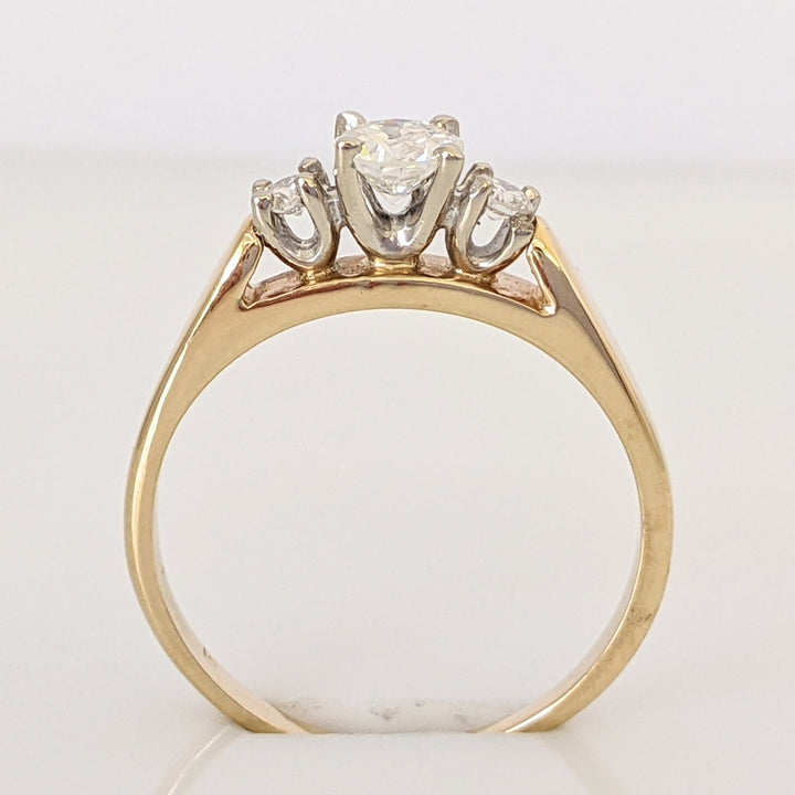 14K .38 CARAT TOTAL WEIGHT VS1 G DIAMOND ROUND (3) TRINITY ESTATE RING 2.4 GRAMS