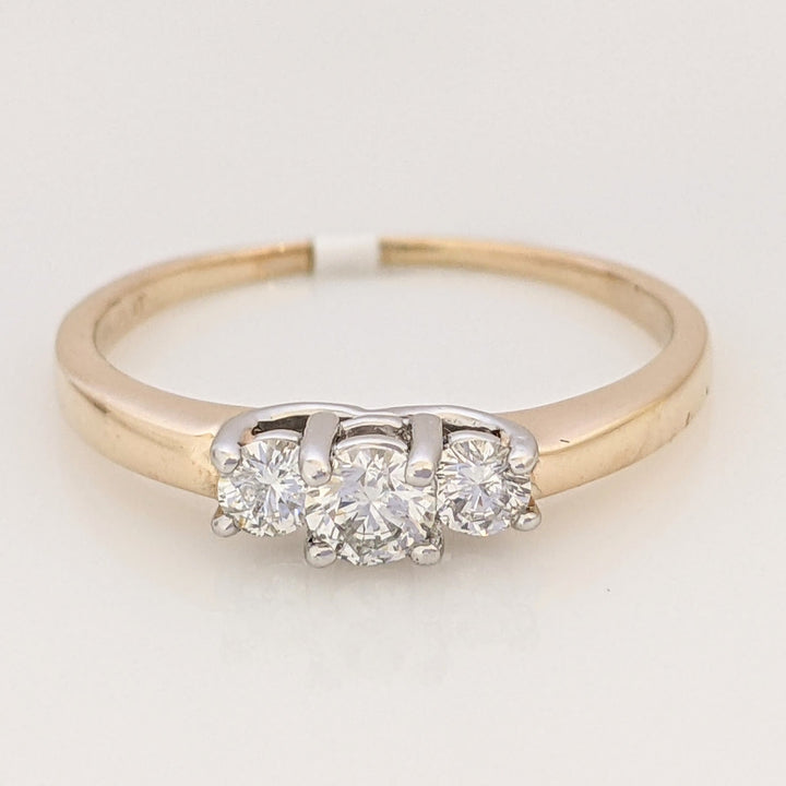 14K .41 CARAT TOTAL WEIGHT SI2 G DIAMOND ROUND (3) TRINITY ESTATE RING 2.9 GRAMS
