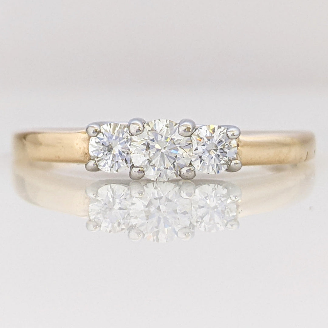 14K .41 CARAT TOTAL WEIGHT SI2 G DIAMOND ROUND (3) TRINITY ESTATE RING 2.9 GRAMS