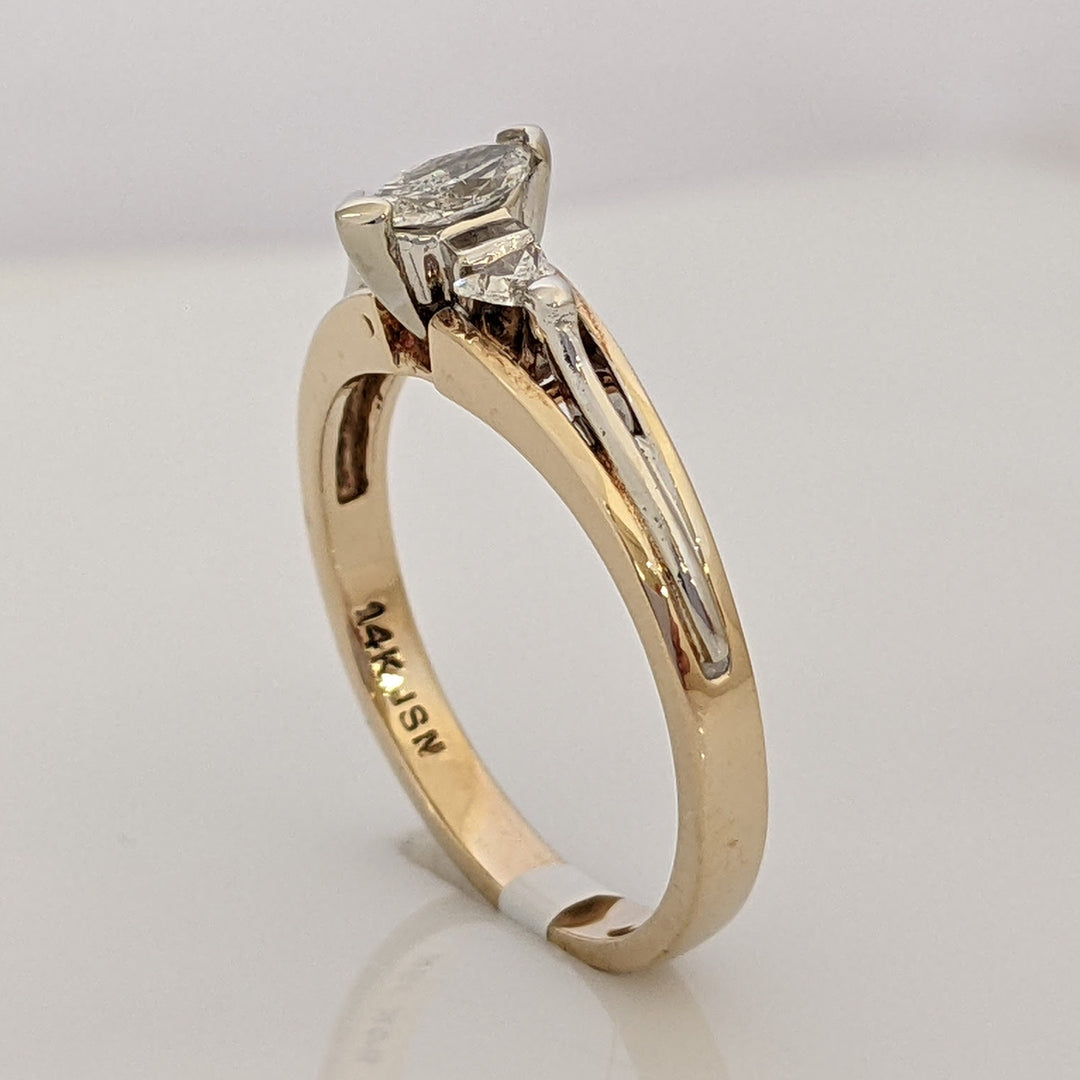 14K .30 CARAT TOTAL WEIGHT MARQUISE DIAMOND WITH (2) TRILLION CUT ESTATE RING 2.8 GRAMS