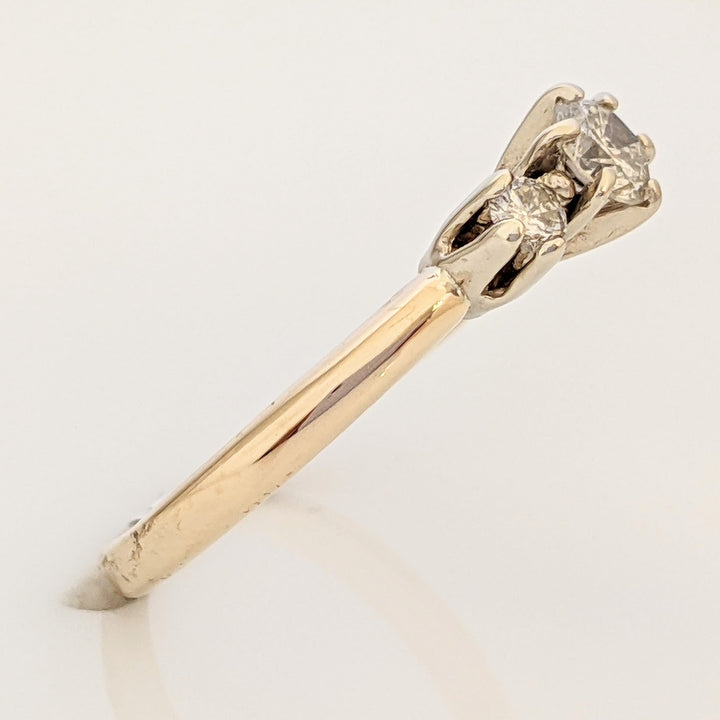 14K .42 CARAT TOTAL WEIGHT SI2 J DIAMOND ROUND (3) TRINITY ESTATE RING 2.3 GRAMS