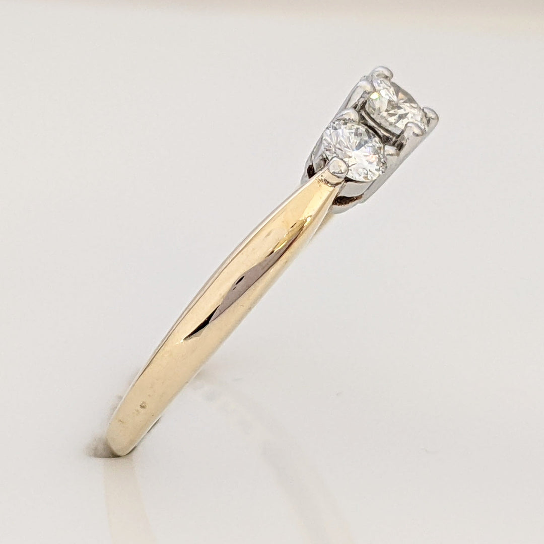 14K .48 CARAT TOTAL WEIGHT SI2-I1 G-H DIAMOND ROUND TRINITY ESTATE RING 2.7 GRAMS