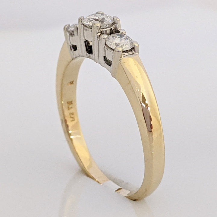 14K .46 CARAT TOTAL WEIGHT I2 G DIAMOND ROUND (3) TRINITY ESTATE RING 3.2 GRAMS