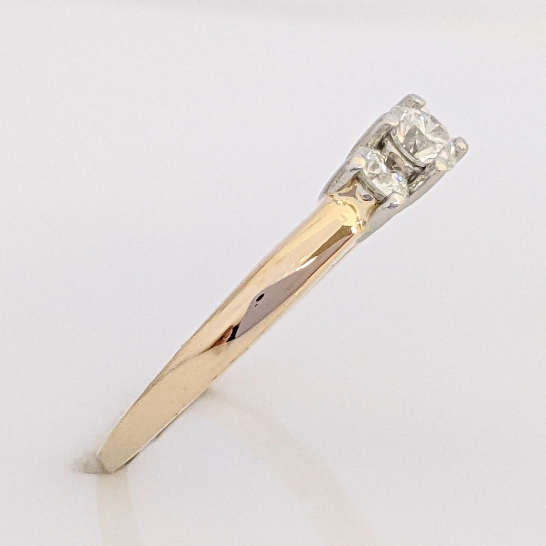 14K .40 CARAT TOTAL WEIGHT SI2 G DIAMOND ROUND (3) TRINITY ESTATE RING 2.9 GRAMS