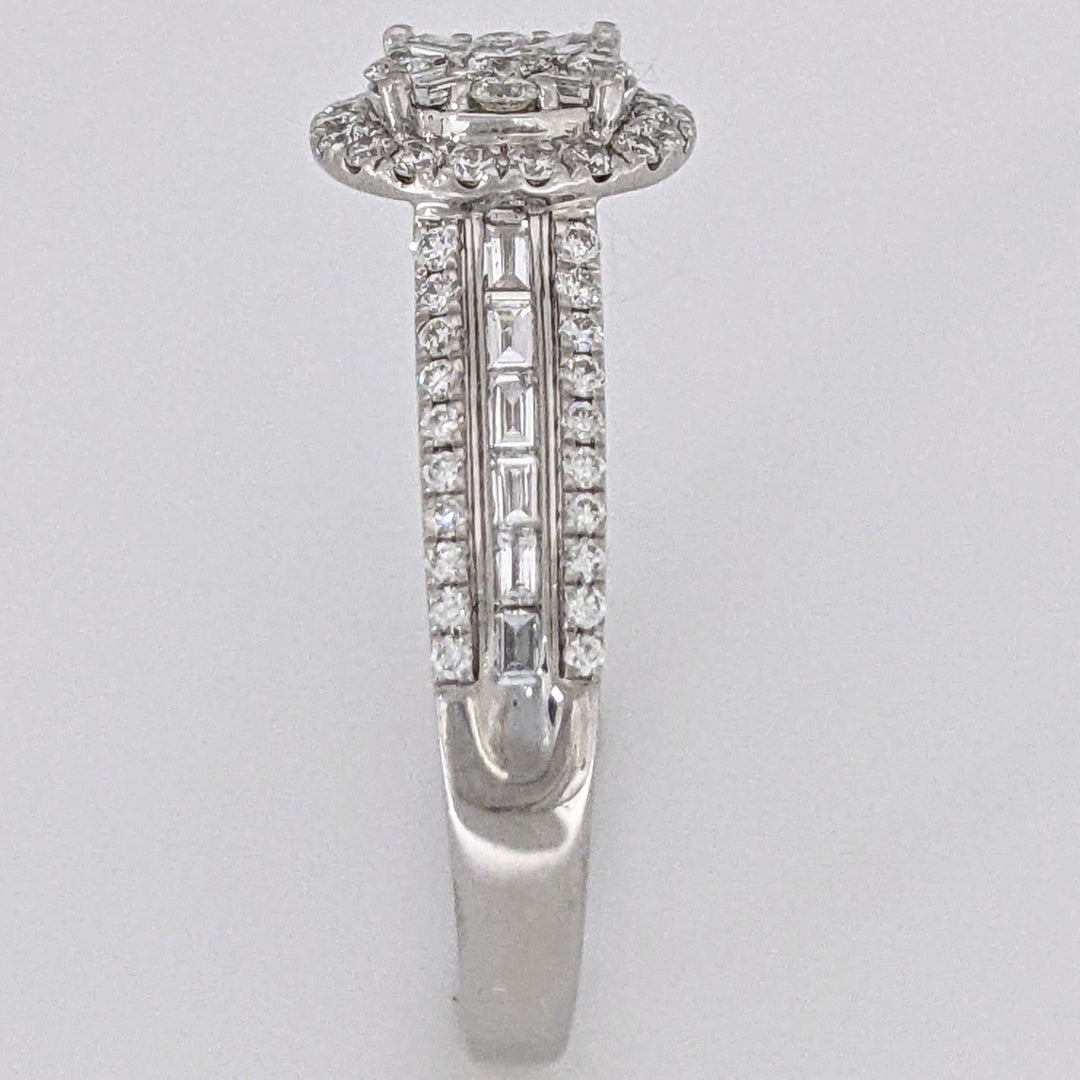 14K WHITE .96 CARAT TOTAL WEIGHT SI1-SI2 H DIAMOND ROUND (69) EMERALD CUT (16) ESTATE RING 3.7 GRAMS