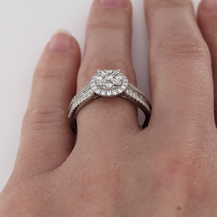 14K WHITE .96 CARAT TOTAL WEIGHT SI1-SI2 H DIAMOND ROUND (69) EMERALD CUT (16) ESTATE RING 3.7 GRAMS