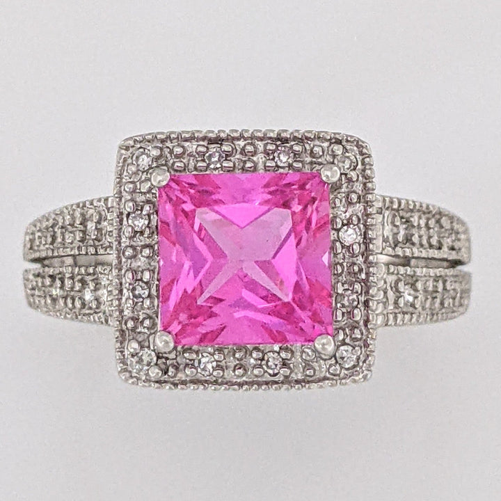 10K WHITE LAB-CREATED PINK SAPPHIRE PRINCESS CUT 7MM WITH .20 DIAMOND TOTAL WEIGHT ESTATE RING 3.4 GRAMS