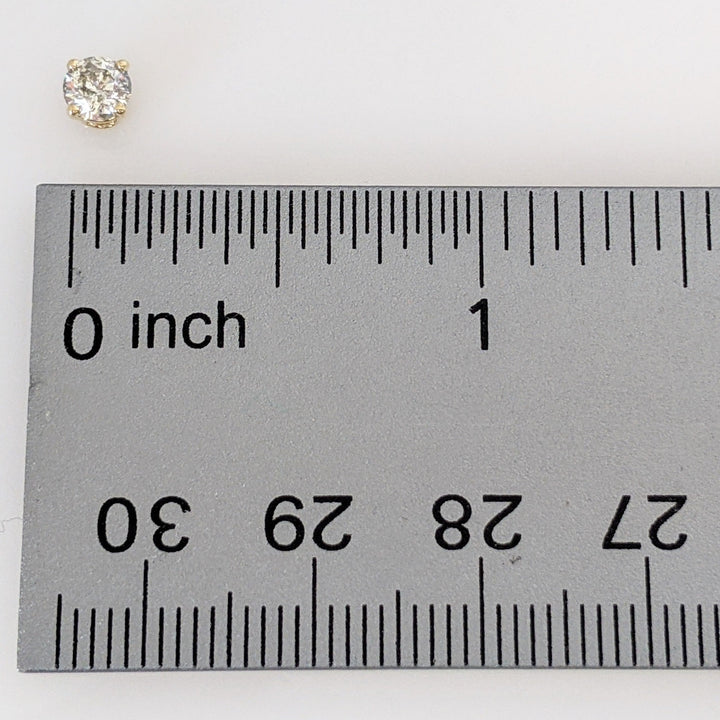 10K .60 CARAT TOTAL WEIGHT I2 J DIAMOND ROUND ESTATE STUD EARRINGS 0.5 GRAMS