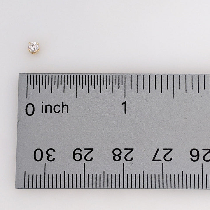 14K .14 CARAT TOTAL WEIGHT SI2 H DIAMOND ROUND ESTATE STUD EARRINGS 0.3 GRAMS
