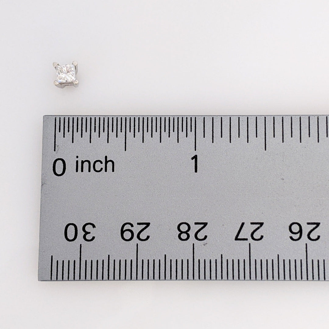 14K WHITE .48 CARAT TOTAL WEIGHT SI2 G DIAMOND PRINCESS CUT (2) ESTATE STUD EARRINGS 0.9 GRAMS