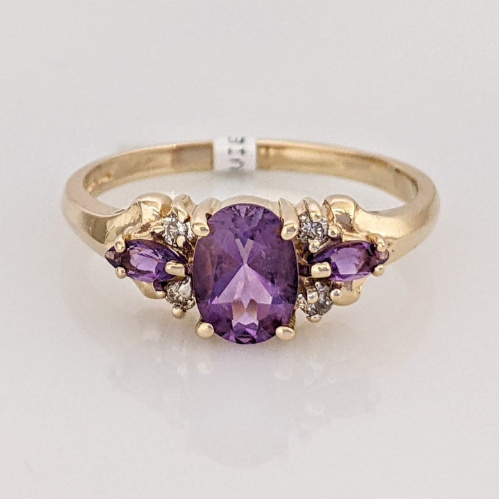 14K AMETHYST OVAL 5X7 WITH (2) MARQUISE AND MELEE ESTATE RING 2.4 GRAMS