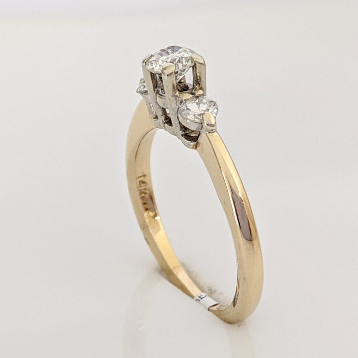 14K .43 CARAT TOTAL WEIGHT I1 I DIAMOND ROUND (3) TRINITY ESTATE RING 2.2 GRAMS