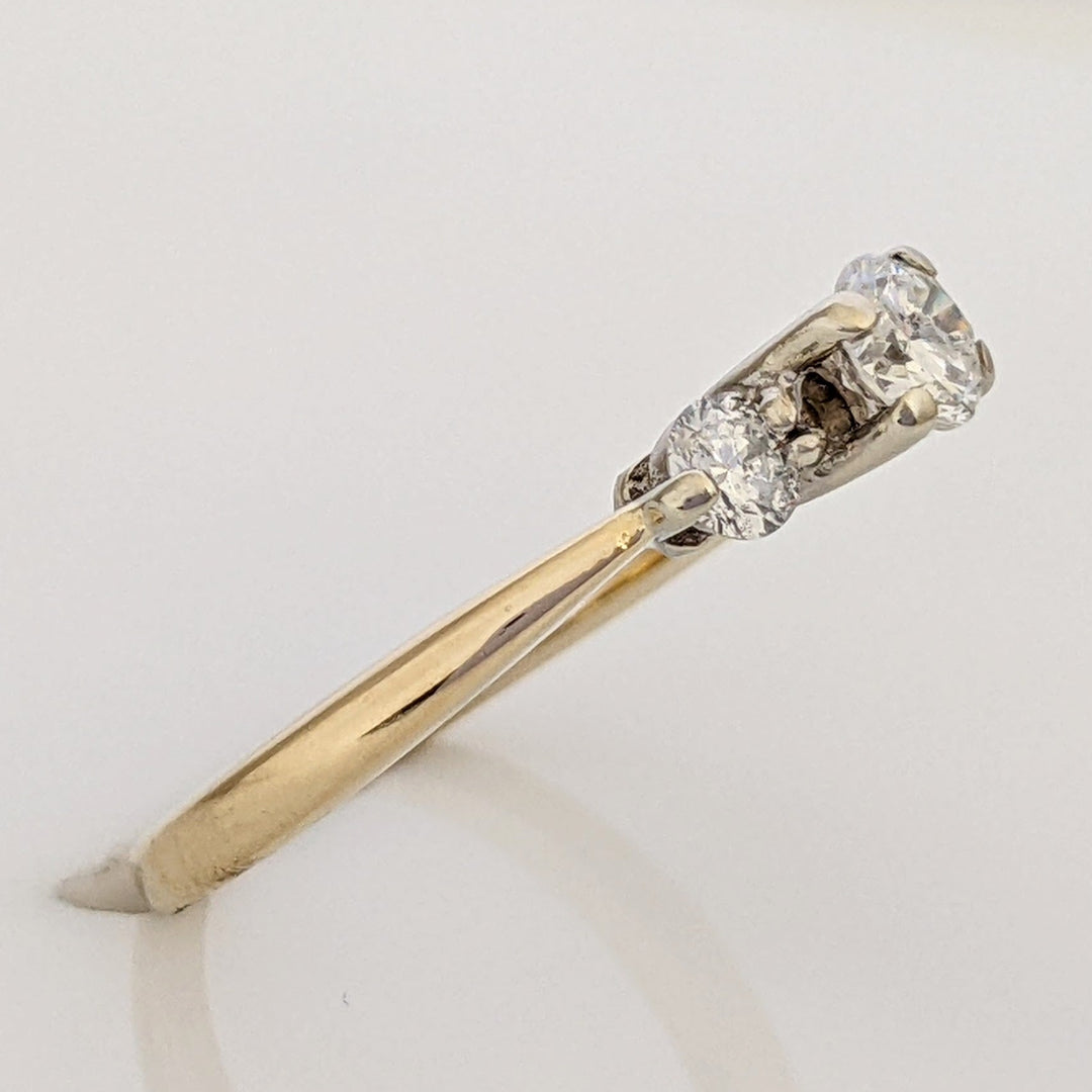 14K .43 CARAT TOTAL WEIGHT I1 I DIAMOND ROUND (3) TRINITY ESTATE RING 2.2 GRAMS