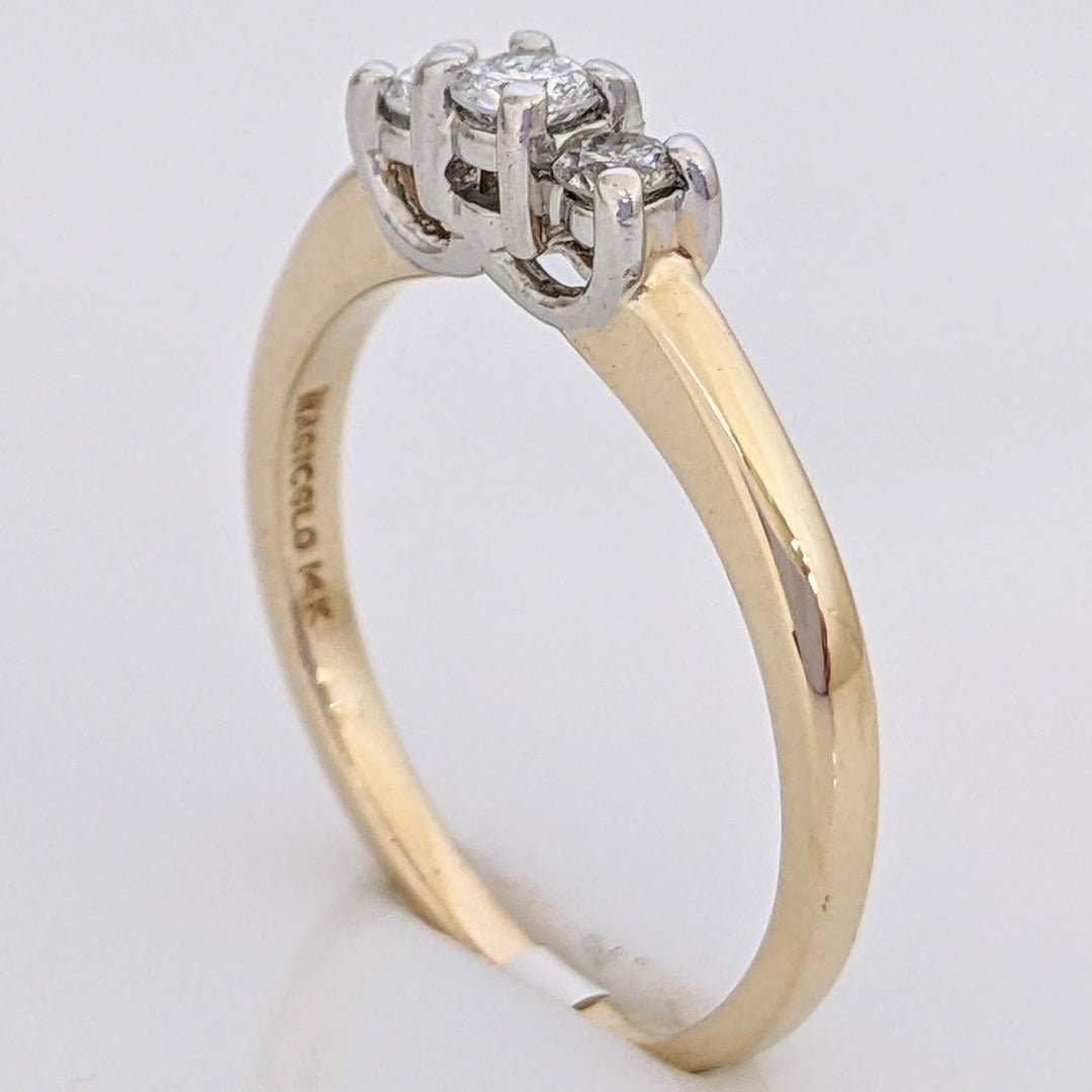14K .21 CARAT TOTAL WEIGHT SI2 G DIAMOND ROUND (3) TRINITY ESTATE RING 2.5 GRAMS