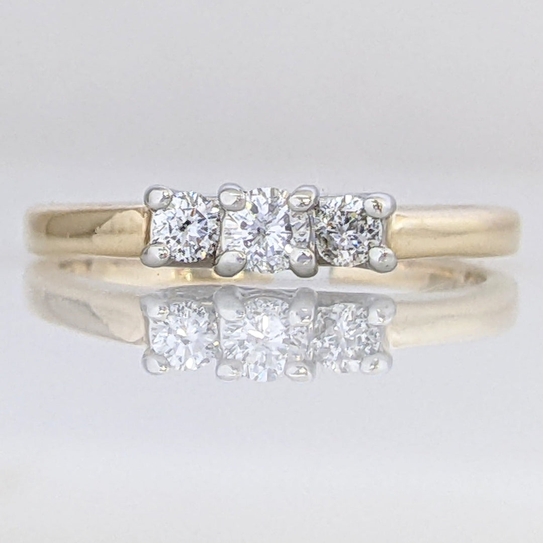 14K .21 CARAT TOTAL WEIGHT SI2 G DIAMOND ROUND (3) TRINITY ESTATE RING 2.5 GRAMS