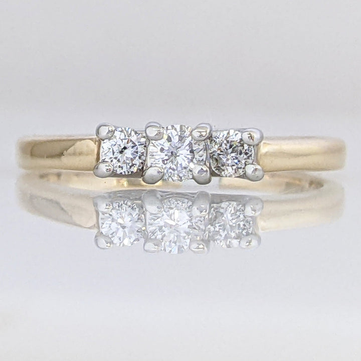 14K .21 CARAT TOTAL WEIGHT SI2 G DIAMOND ROUND (3) TRINITY ESTATE RING 2.5 GRAMS