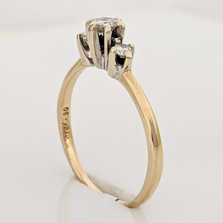 14K .30 CARAT TOTAL WEIGHT SI K DIAMOND ROUND TRINITY ESTATE RING