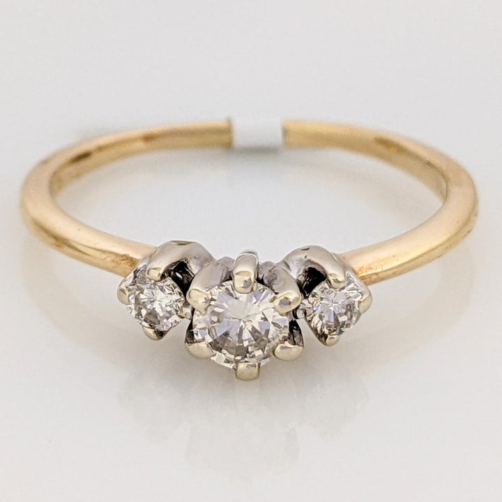 14K .30 CARAT TOTAL WEIGHT SI K DIAMOND ROUND TRINITY ESTATE RING