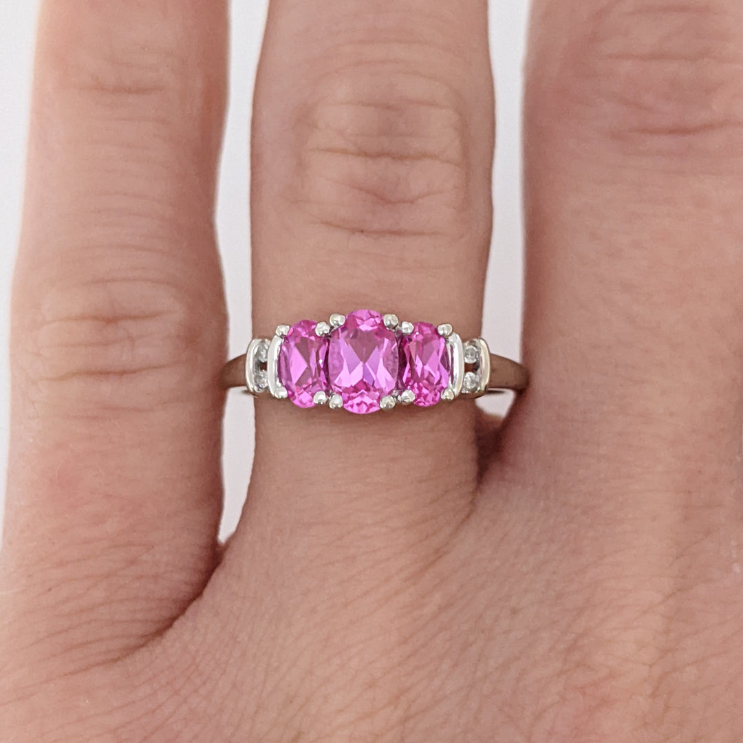10K WHITE LAB-CREATED PINK SAPPHIRE OVAL 4X6 WITH (2) 3X5 AND (4) MELEE ESTATE RING 2.1 GRAMS