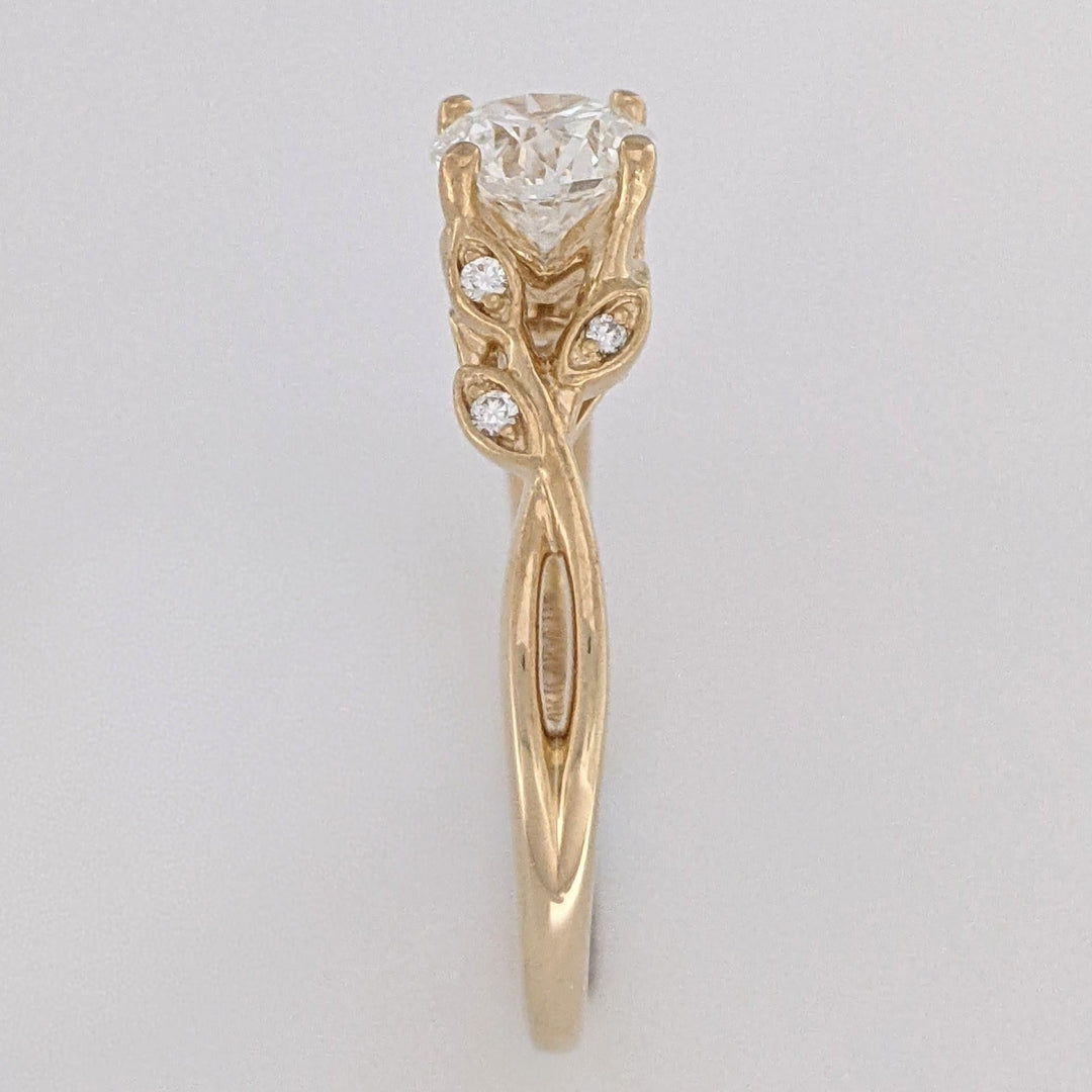 14K .90 CARAT TOTAL VS2 E DIAMOND ROUND WITH (10) MELEE ESTATE RING 3.8 GRAMS