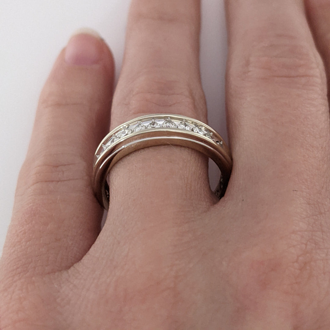 14K WHITE .33 CARAT TOTAL WEIGHT I1 H DIAMOND ROUND (11) ESTATE CHANNEL SET BAND 3.7 GRAMS