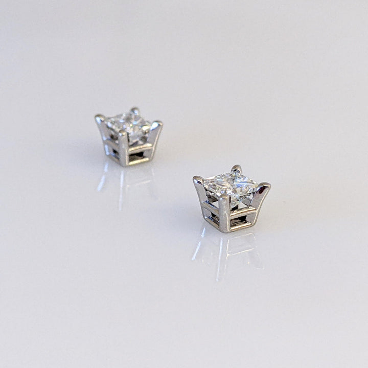 14K WHITE .46 CARAT TOTAL WEIGHT SI2 E-F DIAMOND PRINCESS CUT (2) ESTATE STUD EARRINGS 0.8 GRAMS