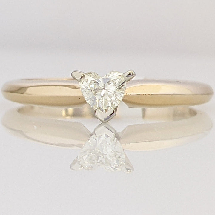14K .22 CARAT TOTAL SI M DIAMOND HEART SOLITAIRE ESTATE RING 2.3 GRAMS
