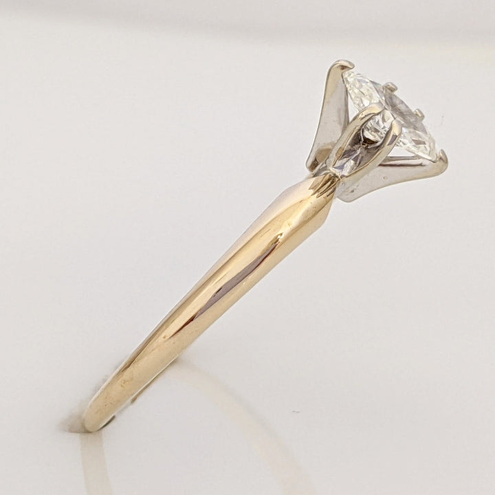 14K .34 CARAT TOTAL WEIGHT SI2 G DIAMOND MARQUISE CUT SOLITAIRE ESTATE RING 1.7 GRAMS