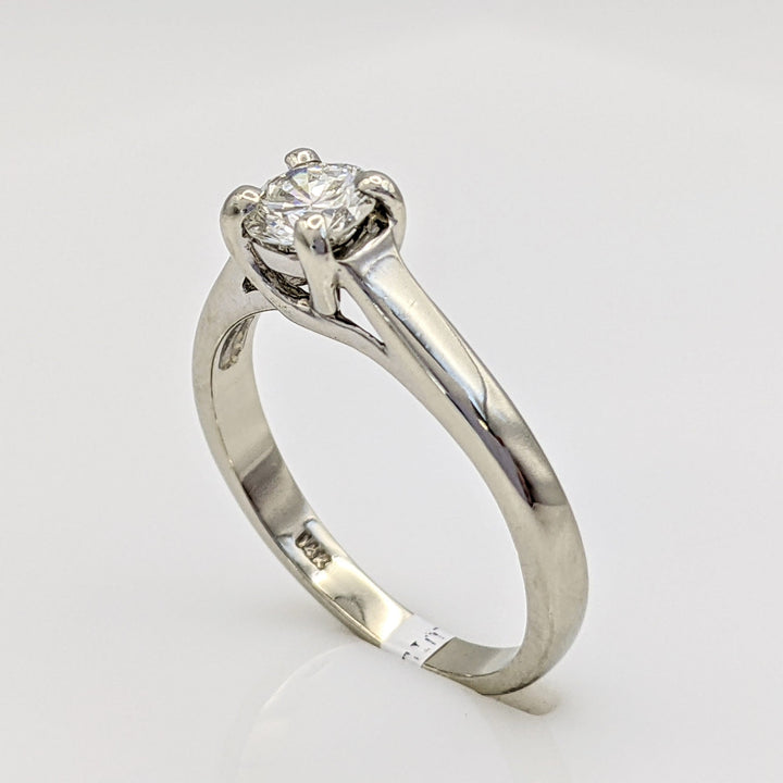 14K WHITE .56 CARAT TOTAL VVS2 J DIAMOND ROUND 4-PRONG ESTATE SOLITAIRE RING 3.1 GRAMS