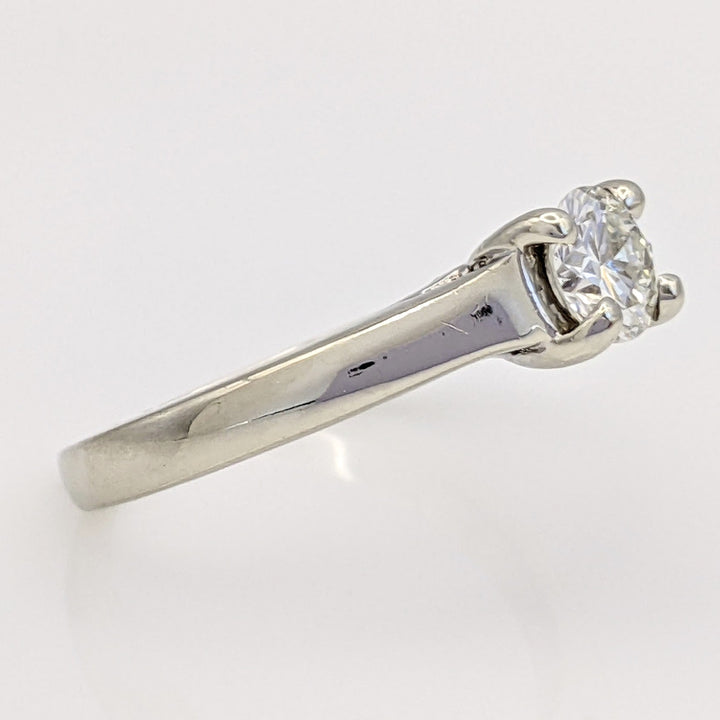 14K WHITE .56 CARAT TOTAL VVS2 J DIAMOND ROUND 4-PRONG ESTATE SOLITAIRE RING 3.1 GRAMS