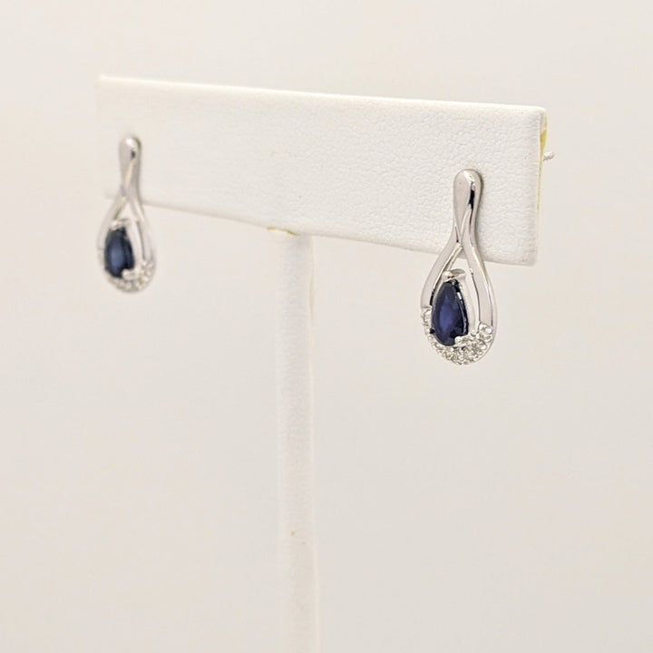14K WHITE LAB-CREATED SAPPHIRE PEAR 4X6 WITH .14 DIAMOND TOTAL WEIGHT ESTATE DANGLE EARRINGS 2.2 GRAMS