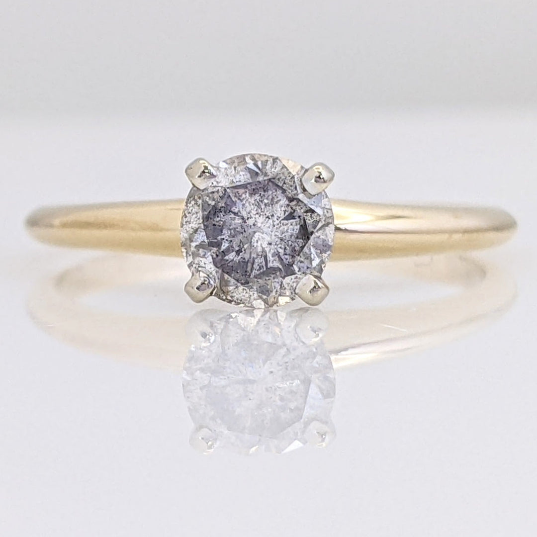 14K .61 CARAT TOTAL I1 K DIAMOND ROUND SOLITARE ESTATE RING 1.9 GRAMS